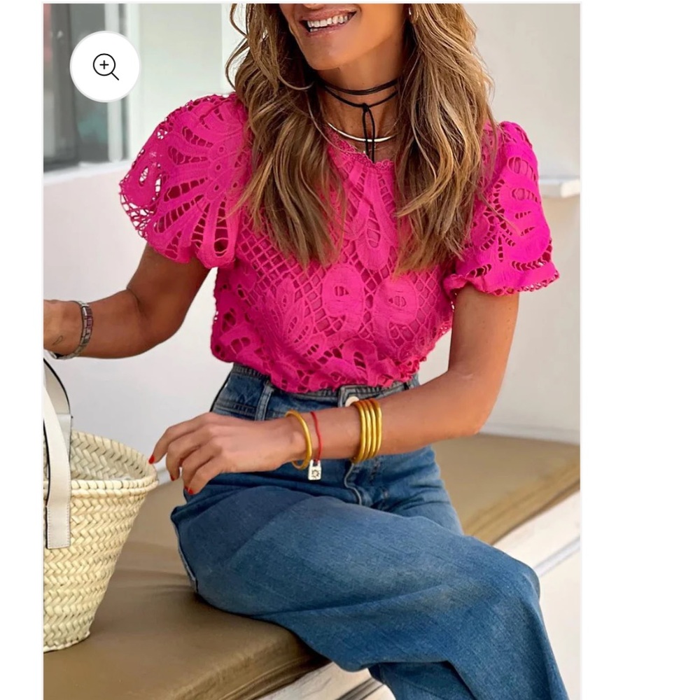 Anna-Kaci lace top